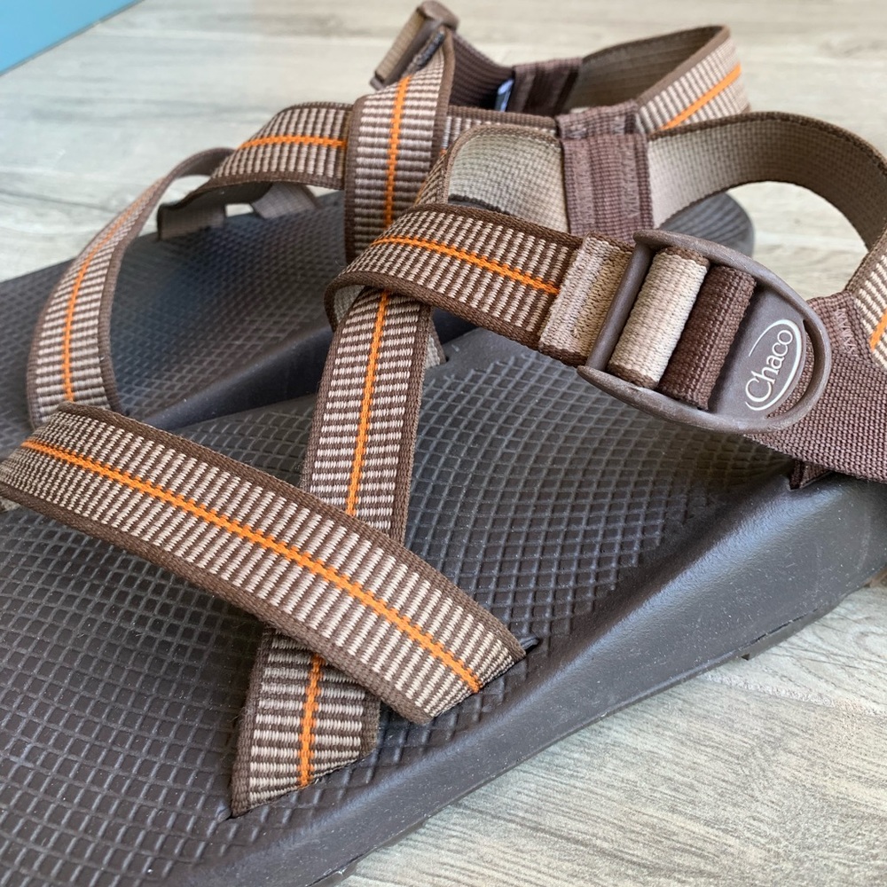 Men’s Chacos size 10